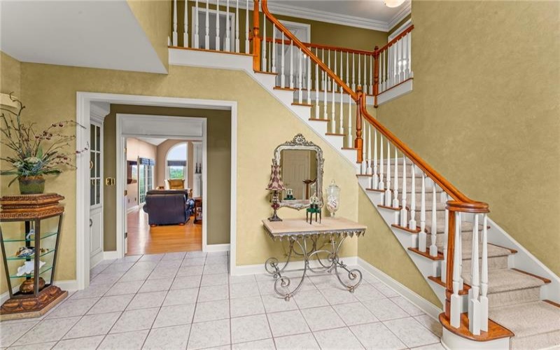 1006 Sheriffs Court, McMurray, 15317, 4 Bedrooms Bedrooms, 13 Rooms Rooms,2.2 BathroomsBathrooms,Residential,For Sale,Sheriffs Court,1701143