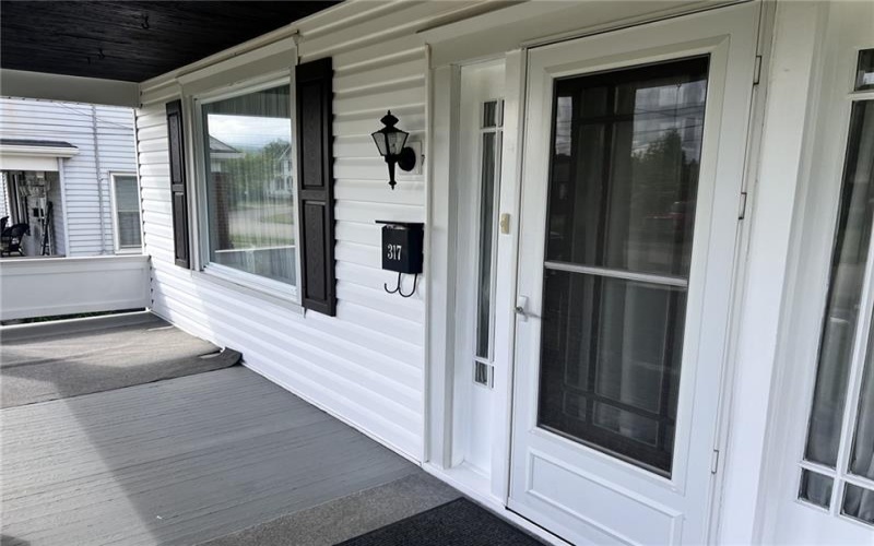 317 Elizabeth St, Uniontown, 15401, 3 Bedrooms Bedrooms, 9 Rooms Rooms,2 BathroomsBathrooms,Residential,For Sale,Elizabeth St,1701149
