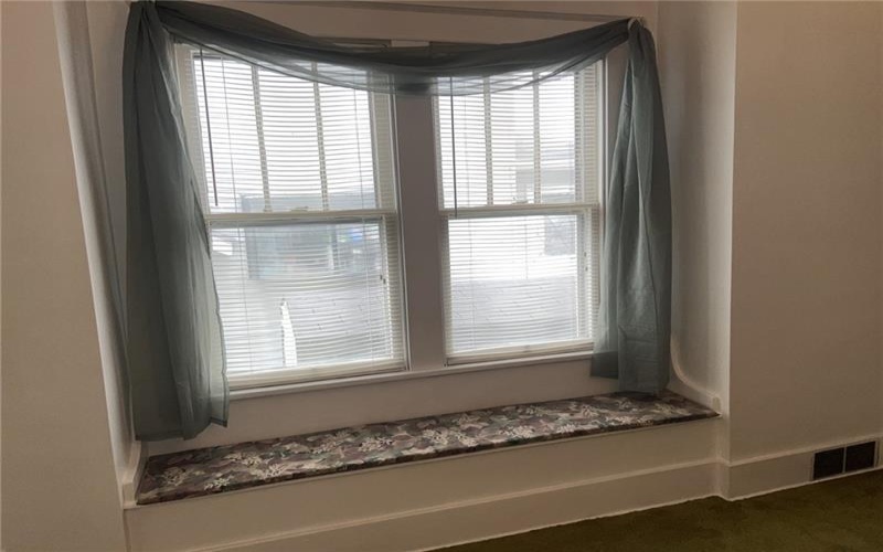 317 Elizabeth St, Uniontown, 15401, 3 Bedrooms Bedrooms, 9 Rooms Rooms,2 BathroomsBathrooms,Residential,For Sale,Elizabeth St,1701149