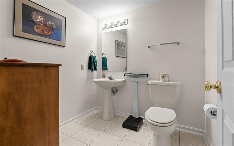 103 Boxwood Court, McMurray, 15317, 2 Bedrooms Bedrooms, 10 Rooms Rooms,2.2 BathroomsBathrooms,Residential,For Sale,Boxwood Court,1701151