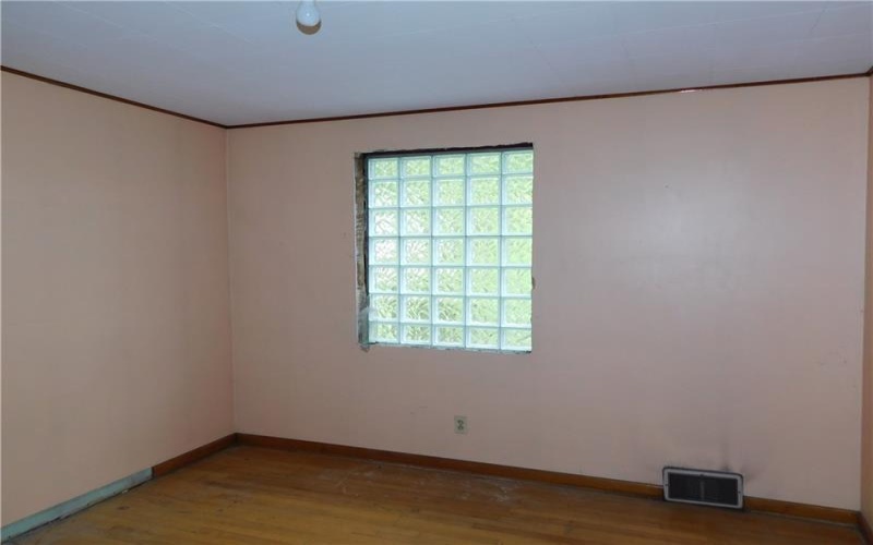 110 Holbert Stretch Road, Dilliner, 15327, 4 Bedrooms Bedrooms, 8 Rooms Rooms,1 BathroomBathrooms,Residential,For Sale,Holbert Stretch Road,1701156