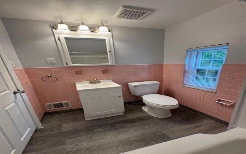 67 Forest Ave., 15601, 15601, 3 Bedrooms Bedrooms, 6 Rooms Rooms,1.1 BathroomsBathrooms,Residential,For Sale,Forest Ave.,1701165
