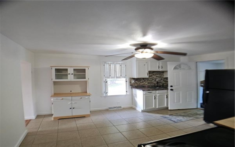 15/17 Fifth Cross St, Masontown, 15461, ,Multi-unit,For Sale,Fifth Cross St,1701180