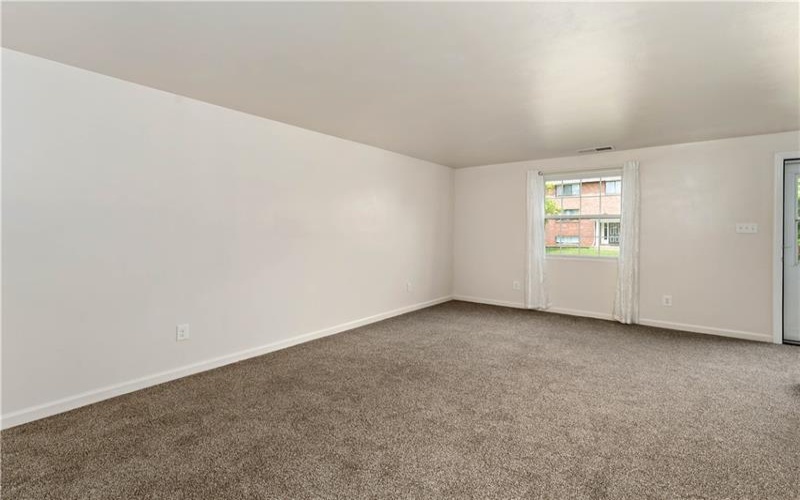 195 Fairhaven Drive, New Kensington, 15068, 2 Bedrooms Bedrooms, ,1.1 BathroomsBathrooms,Residential,For Sale,Fairhaven Drive,1701181