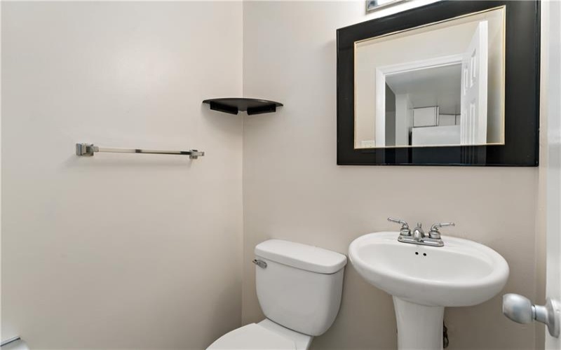 195 Fairhaven Drive, New Kensington, 15068, 2 Bedrooms Bedrooms, ,1.1 BathroomsBathrooms,Residential,For Sale,Fairhaven Drive,1701181