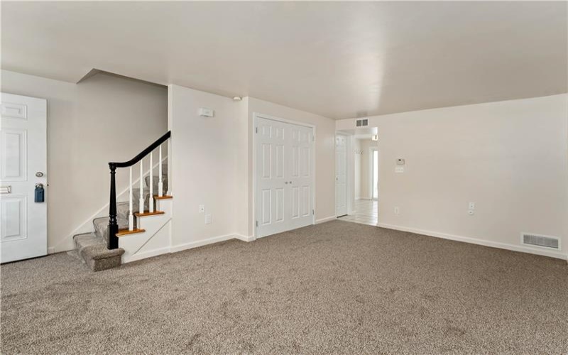 195 Fairhaven Drive, New Kensington, 15068, 2 Bedrooms Bedrooms, ,1.1 BathroomsBathrooms,Residential,For Sale,Fairhaven Drive,1701181