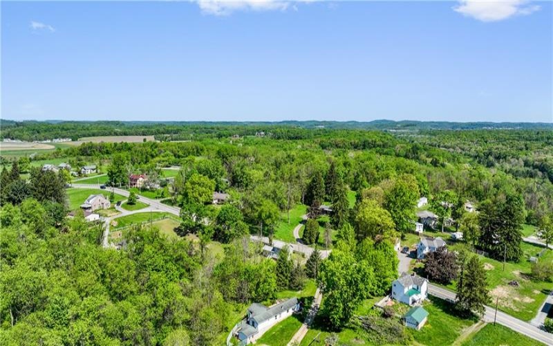768 State Route 31, Ruffs Dale, 15679, 2 Bedrooms Bedrooms, 6 Rooms Rooms,2 BathroomsBathrooms,Residential,For Sale,State Route 31,1701186