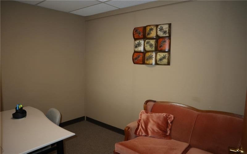 90 Chamber Plz, Charleroi, 15022, ,Commercial-industrial-business,For Sale,Chamber Plz,1701236