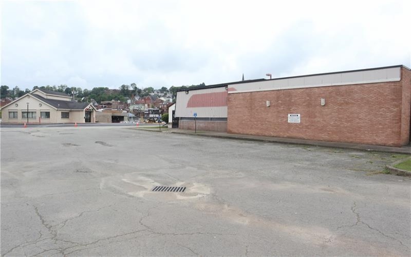 90 Chamber Plz, Charleroi, 15022, ,Commercial-industrial-business,For Sale,Chamber Plz,1701236