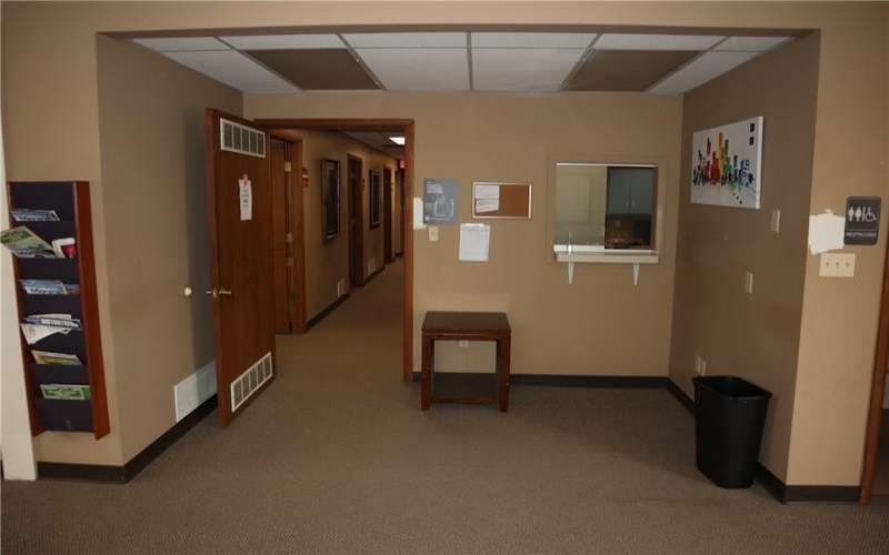 90 Chamber Plz, Charleroi, 15022, ,Commercial-industrial-business,For Sale,Chamber Plz,1701236