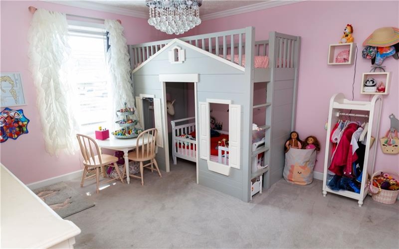 5 Wesley St, Charleroi, 15022, 4 Bedrooms Bedrooms, 10 Rooms Rooms,2.1 BathroomsBathrooms,Residential,For Sale,Wesley St,1692472