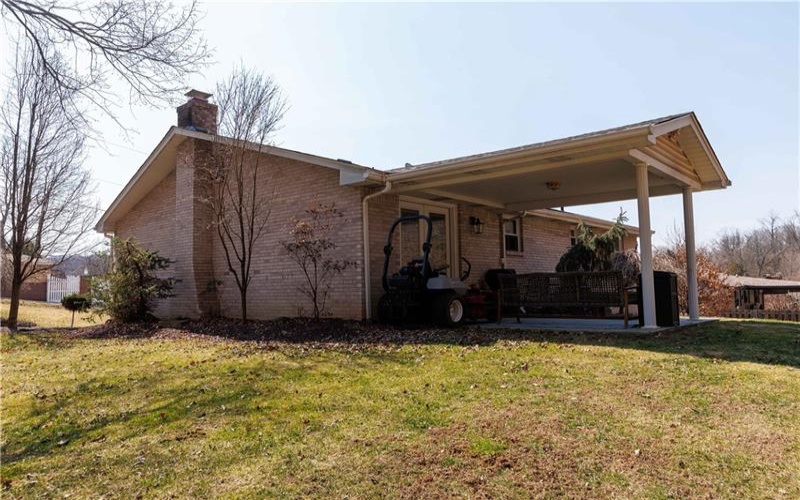 5 Wesley St, Charleroi, 15022, 4 Bedrooms Bedrooms, 10 Rooms Rooms,2.1 BathroomsBathrooms,Residential,For Sale,Wesley St,1692472