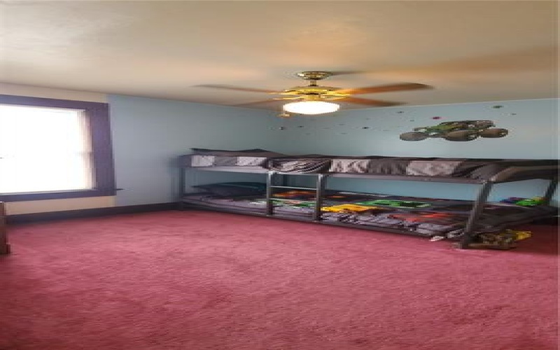 201 Wayne St, Claysville, 15323, 4 Bedrooms Bedrooms, ,2 BathroomsBathrooms,Residential,For Sale,Wayne St,1699011