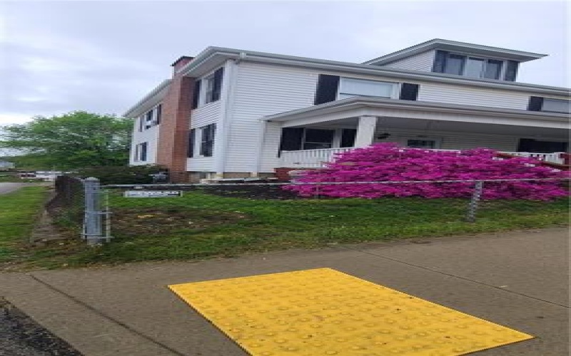 201 Wayne St, Claysville, 15323, 4 Bedrooms Bedrooms, ,2 BathroomsBathrooms,Residential,For Sale,Wayne St,1699011