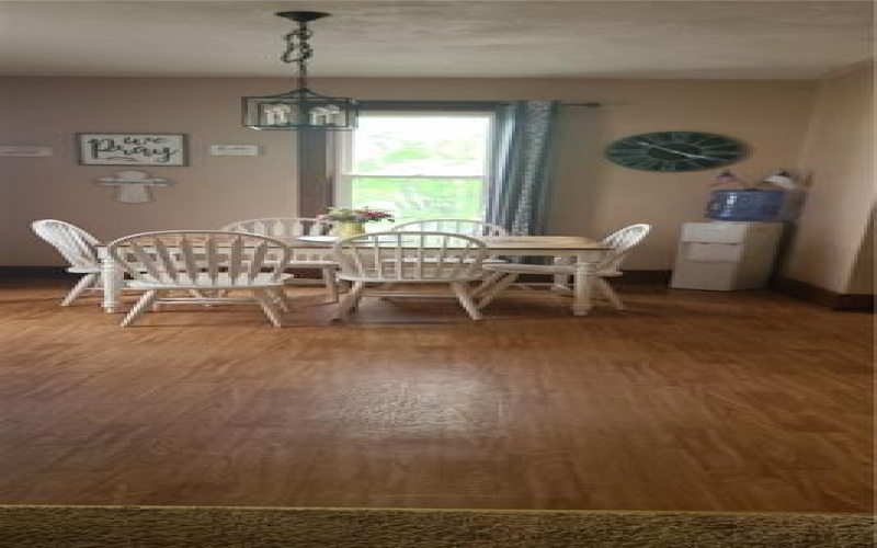 201 Wayne St, Claysville, 15323, 4 Bedrooms Bedrooms, ,2 BathroomsBathrooms,Residential,For Sale,Wayne St,1699011