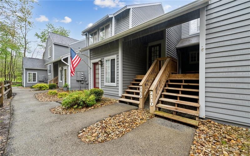 2110 South Ridge Terrace, Somerset, 15502, 2 Bedrooms Bedrooms, 7 Rooms Rooms,2 BathroomsBathrooms,Residential,For Sale,South Ridge Terrace,1700868