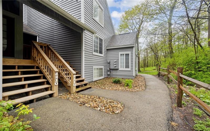 2110 South Ridge Terrace, Somerset, 15502, 2 Bedrooms Bedrooms, 7 Rooms Rooms,2 BathroomsBathrooms,Residential,For Sale,South Ridge Terrace,1700868