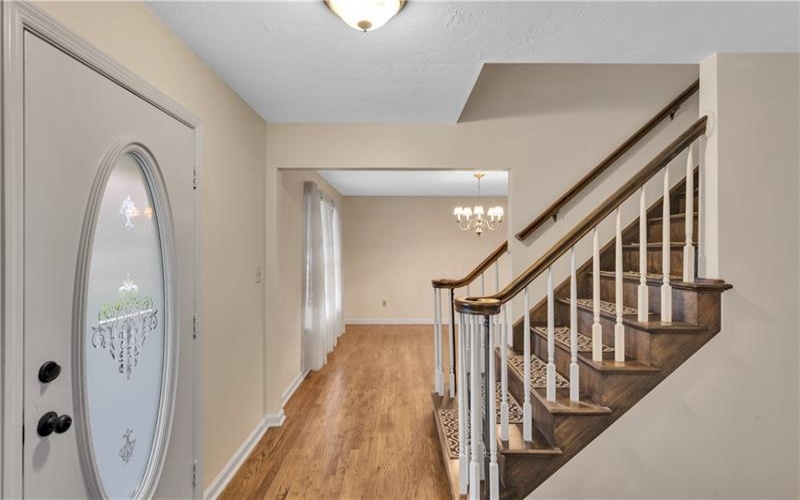 2002 Ridge Road, Jeannette, 15644, 4 Bedrooms Bedrooms, 11 Rooms Rooms,2.2 BathroomsBathrooms,Residential,For Sale,Ridge Road,1700970