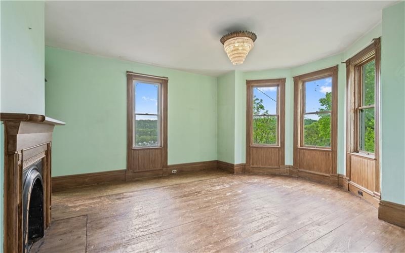 1002 Main Street, West Newton, 15089, 4 Bedrooms Bedrooms, ,2 BathroomsBathrooms,Residential,For Sale,Main Street,1700974