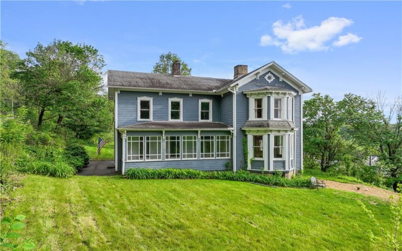 1002 Main Street, West Newton, 15089, 4 Bedrooms Bedrooms, ,2 BathroomsBathrooms,Residential,For Sale,Main Street,1700974