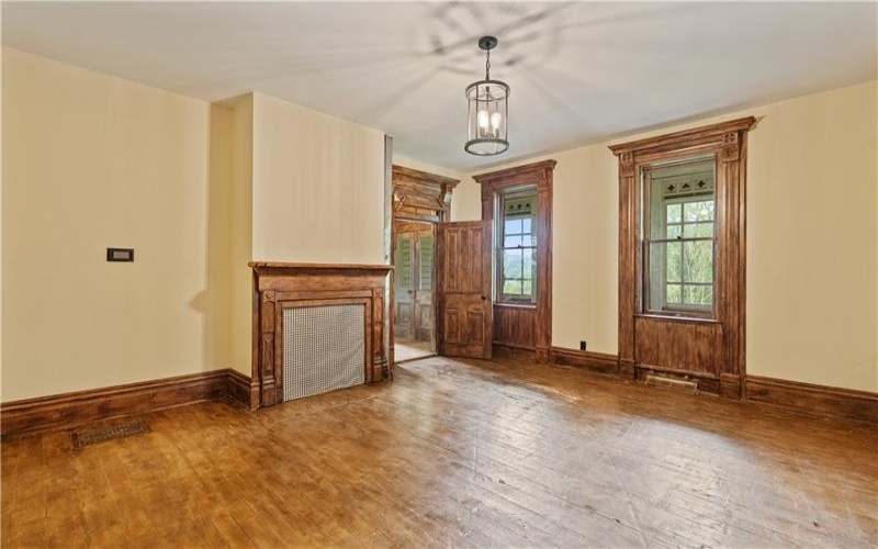1002 Main Street, West Newton, 15089, 4 Bedrooms Bedrooms, ,2 BathroomsBathrooms,Residential,For Sale,Main Street,1700974
