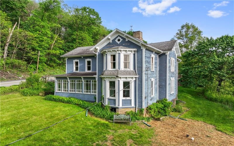 1002 Main Street, West Newton, 15089, 4 Bedrooms Bedrooms, ,2 BathroomsBathrooms,Residential,For Sale,Main Street,1700974