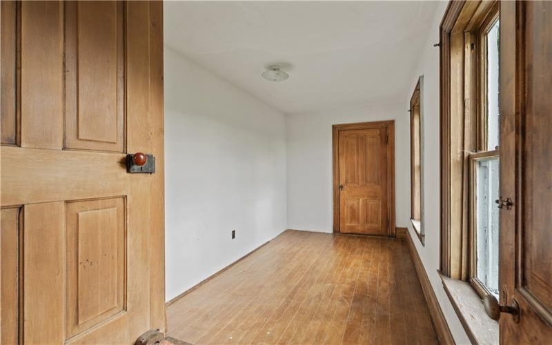 1002 Main Street, West Newton, 15089, 4 Bedrooms Bedrooms, ,2 BathroomsBathrooms,Residential,For Sale,Main Street,1700974