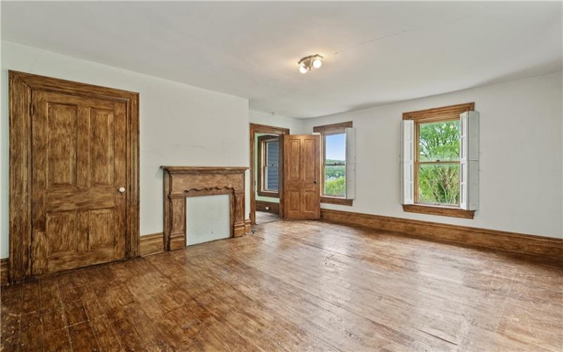 1002 Main Street, West Newton, 15089, 4 Bedrooms Bedrooms, ,2 BathroomsBathrooms,Residential,For Sale,Main Street,1700974