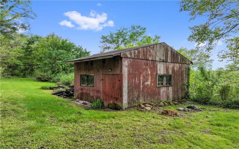 1002 Main Street, West Newton, 15089, 4 Bedrooms Bedrooms, ,2 BathroomsBathrooms,Residential,For Sale,Main Street,1700974