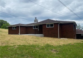 348 Smithfield Masontown Rd, Smithfield, 15478, 3 Bedrooms Bedrooms, ,2 BathroomsBathrooms,Residential,For Sale,Smithfield Masontown Rd,1701060