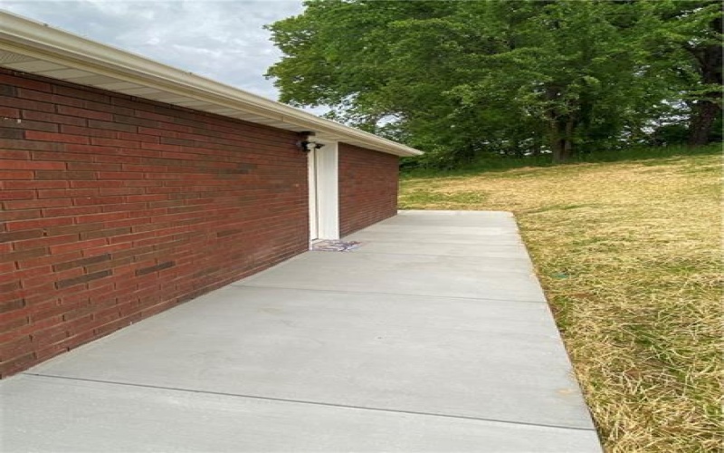 348 Smithfield Masontown Rd, Smithfield, 15478, 3 Bedrooms Bedrooms, ,2 BathroomsBathrooms,Residential,For Sale,Smithfield Masontown Rd,1701060