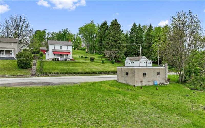 373 Searights Herbert Rd, Uniontown, 15401, 3 Bedrooms Bedrooms, 6 Rooms Rooms,2 BathroomsBathrooms,Residential,For Sale,Searights Herbert Rd,1701088