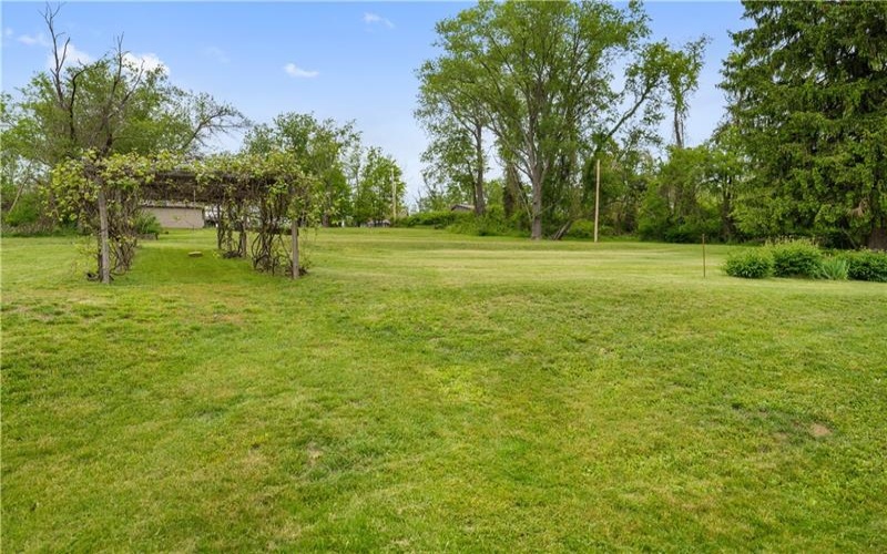 373 Searights Herbert Rd, Uniontown, 15401, 3 Bedrooms Bedrooms, 6 Rooms Rooms,2 BathroomsBathrooms,Residential,For Sale,Searights Herbert Rd,1701088