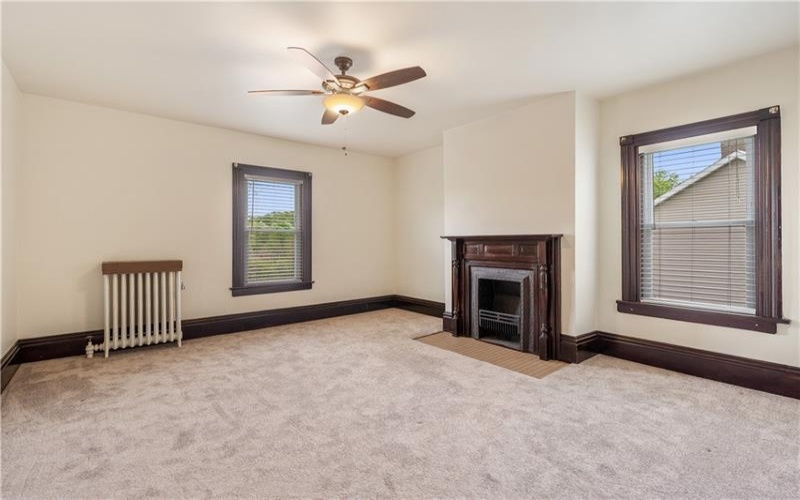 373 Searights Herbert Rd, Uniontown, 15401, 3 Bedrooms Bedrooms, 6 Rooms Rooms,2 BathroomsBathrooms,Residential,For Sale,Searights Herbert Rd,1701088