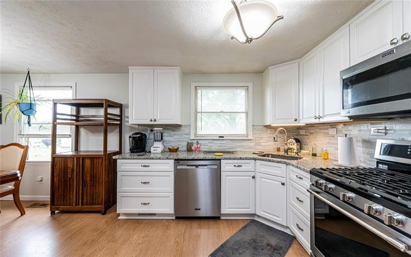 204 FOSTERVILLE, GREENSBURG, 15601, 3 Bedrooms Bedrooms, 10 Rooms Rooms,1.1 BathroomsBathrooms,Residential,For Sale,FOSTERVILLE,1701109