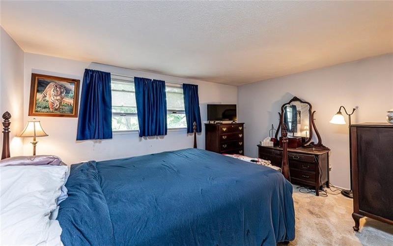 204 FOSTERVILLE, GREENSBURG, 15601, 3 Bedrooms Bedrooms, 10 Rooms Rooms,1.1 BathroomsBathrooms,Residential,For Sale,FOSTERVILLE,1701109