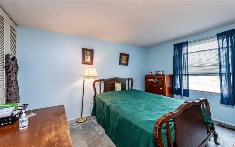 204 FOSTERVILLE, GREENSBURG, 15601, 3 Bedrooms Bedrooms, 10 Rooms Rooms,1.1 BathroomsBathrooms,Residential,For Sale,FOSTERVILLE,1701109