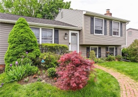 204 FOSTERVILLE, GREENSBURG, 15601, 3 Bedrooms Bedrooms, 10 Rooms Rooms,1.1 BathroomsBathrooms,Residential,For Sale,FOSTERVILLE,1701109