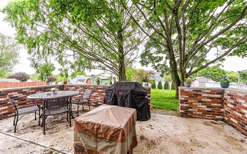 204 FOSTERVILLE, GREENSBURG, 15601, 3 Bedrooms Bedrooms, 10 Rooms Rooms,1.1 BathroomsBathrooms,Residential,For Sale,FOSTERVILLE,1701109
