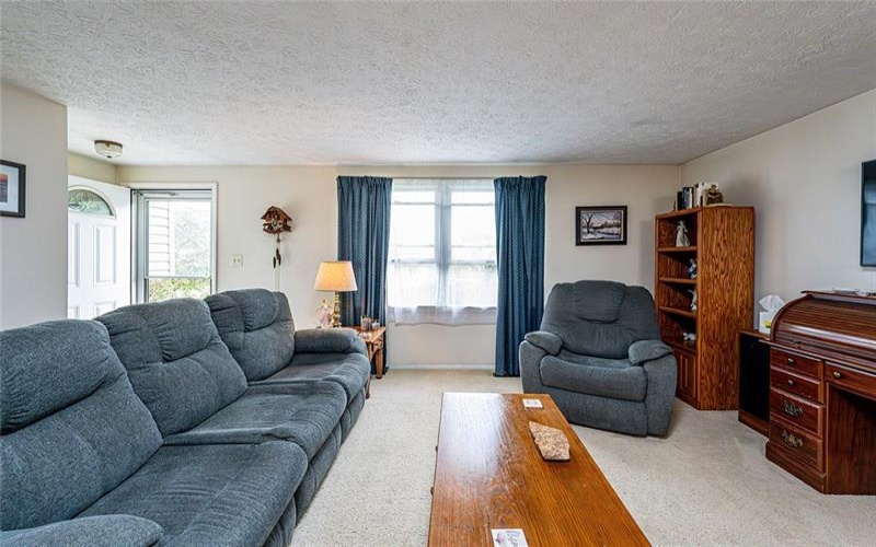 204 FOSTERVILLE, GREENSBURG, 15601, 3 Bedrooms Bedrooms, 10 Rooms Rooms,1.1 BathroomsBathrooms,Residential,For Sale,FOSTERVILLE,1701109