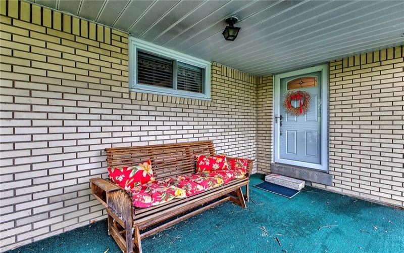 1035 Frye Road, Jeannette, 15644, 3 Bedrooms Bedrooms, 5 Rooms Rooms,1 BathroomBathrooms,Residential,For Sale,Frye Road,1701170
