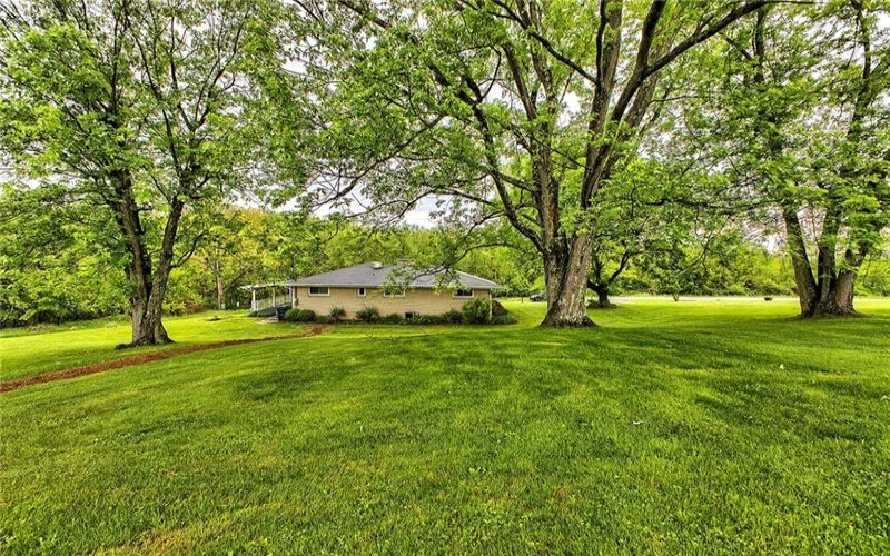 1035 Frye Road, Jeannette, 15644, 3 Bedrooms Bedrooms, 5 Rooms Rooms,1 BathroomBathrooms,Residential,For Sale,Frye Road,1701170