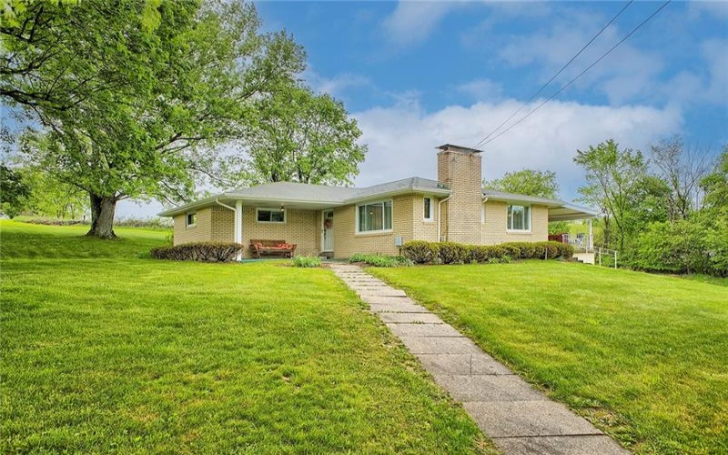 1035 Frye Road, Jeannette, 15644, 3 Bedrooms Bedrooms, 5 Rooms Rooms,1 BathroomBathrooms,Residential,For Sale,Frye Road,1701170