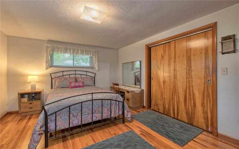 1035 Frye Road, Jeannette, 15644, 3 Bedrooms Bedrooms, 5 Rooms Rooms,1 BathroomBathrooms,Residential,For Sale,Frye Road,1701170