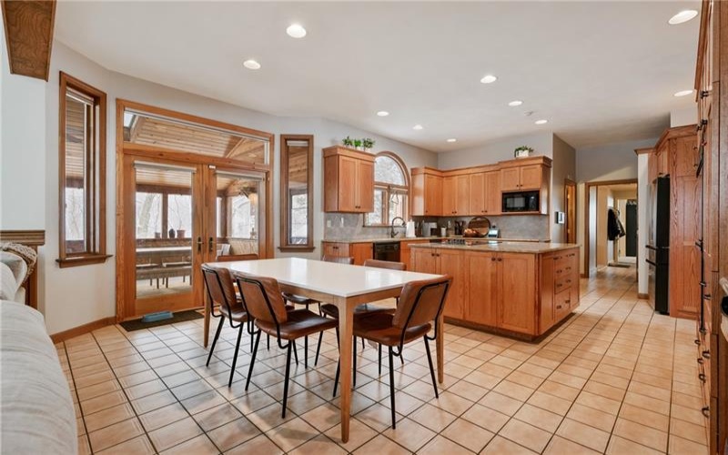 4616 WINDBROOK, Murrysville, 15668, 5 Bedrooms Bedrooms, 14 Rooms Rooms,4.1 BathroomsBathrooms,Residential,For Sale,WINDBROOK,1701196