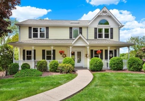 4204 Summervale Ct, Murrysville, 15668, 4 Bedrooms Bedrooms, ,2.1 BathroomsBathrooms,Residential,For Sale,Summervale Ct,1701228