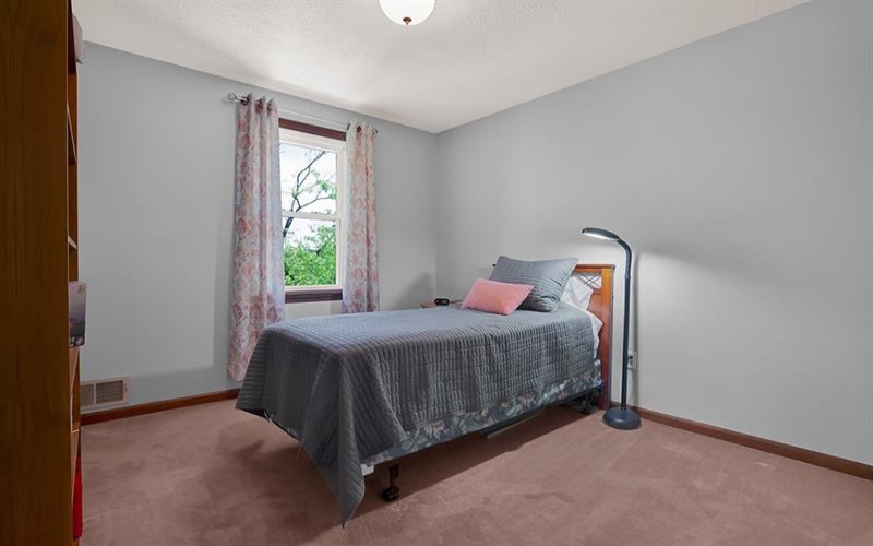 4204 Summervale Ct, Murrysville, 15668, 4 Bedrooms Bedrooms, ,2.1 BathroomsBathrooms,Residential,For Sale,Summervale Ct,1701228
