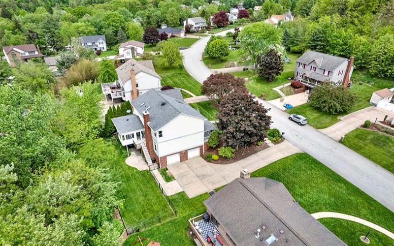 4204 Summervale Ct, Murrysville, 15668, 4 Bedrooms Bedrooms, ,2.1 BathroomsBathrooms,Residential,For Sale,Summervale Ct,1701228