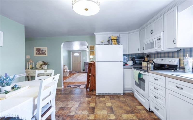 992 Cushon, 15902, 15902, 3 Bedrooms Bedrooms, 5 Rooms Rooms,1.1 BathroomsBathrooms,Residential,For Sale,Cushon,1701248