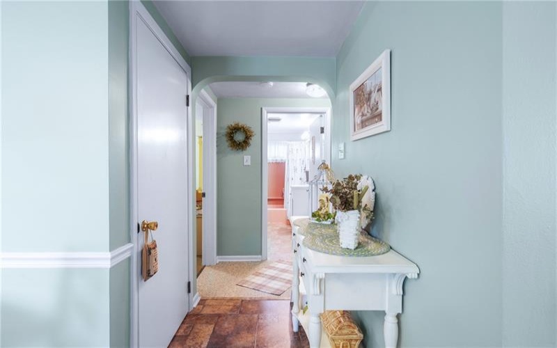 992 Cushon, 15902, 15902, 3 Bedrooms Bedrooms, 5 Rooms Rooms,1.1 BathroomsBathrooms,Residential,For Sale,Cushon,1701248